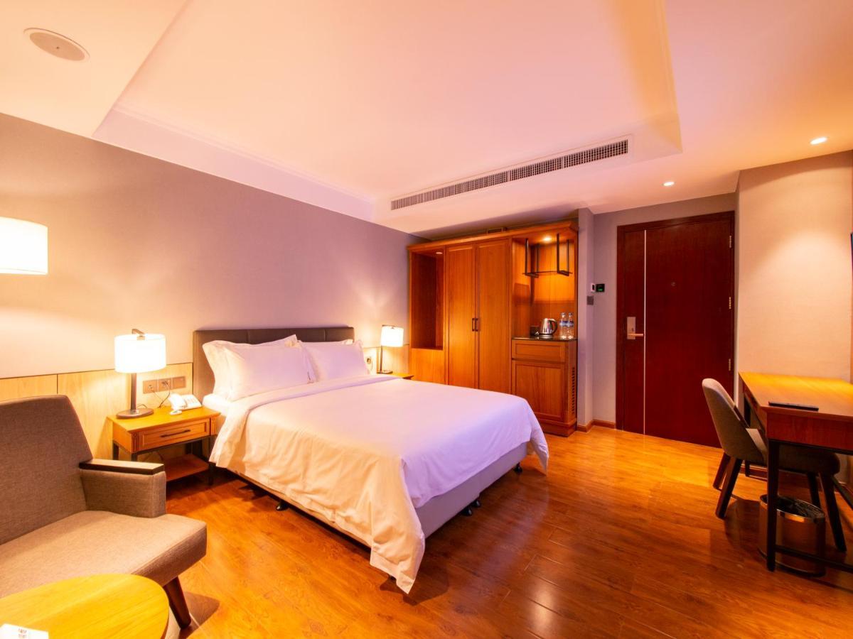 Prince Hotel Yangon Exterior foto